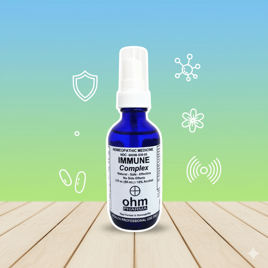 Frasco de spray homeopático Immune Complex de OHM Pharma para apoyar el bienestar inmunológico y la energía.